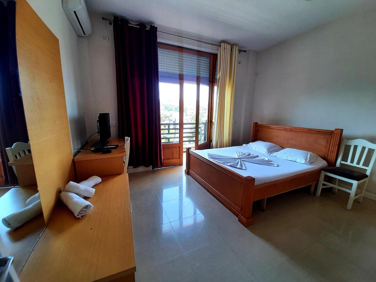 Hotel Vila Giorgio Shkodër Eksteriør bilde