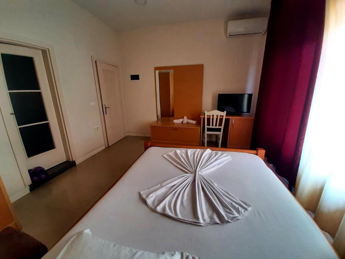 Hotel Vila Giorgio Shkodër Eksteriør bilde