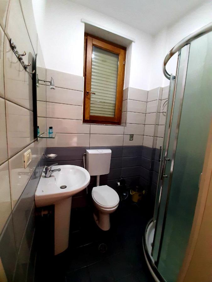Hotel Vila Giorgio Shkodër Eksteriør bilde